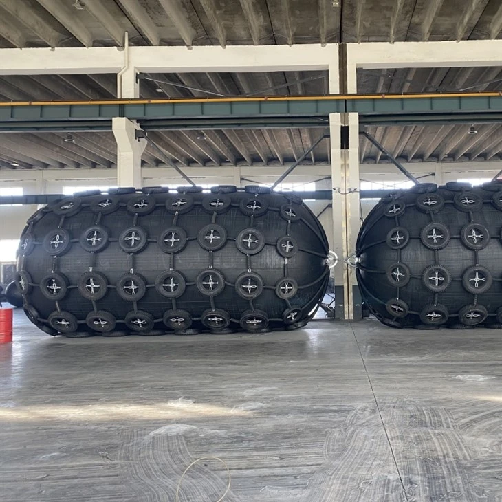 Yokohama Pneumatic Fenders 4.5x9.0m