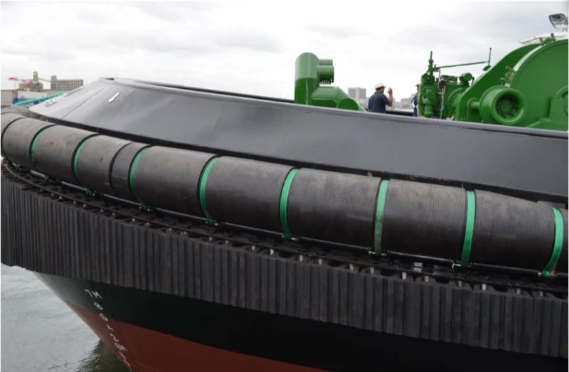 Tug Cylindrical Fender Tug Cylindrical Fender